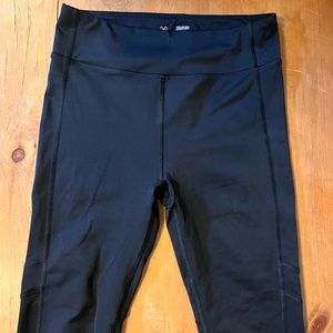 Under armour women’s compression capris